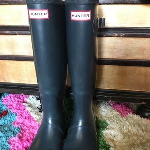 Hunter Tall Rain boots